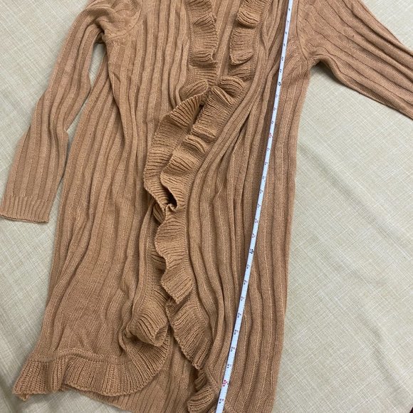 Long Ruffled Cardigan - Picture 4 of 4